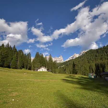 Chalet Brenta Dolomites Мадонна-ді-Кампільйо Екстер'єр фото