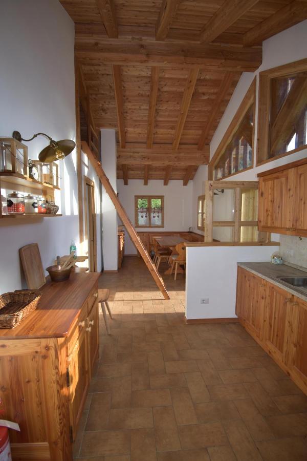 Chalet Brenta Dolomites Мадонна-ді-Кампільйо Екстер'єр фото