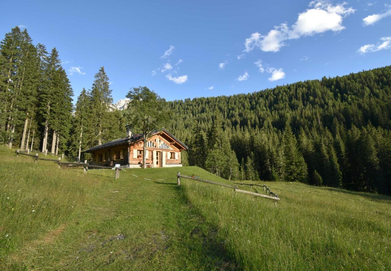 Chalet Brenta Dolomites Мадонна-ді-Кампільйо Екстер'єр фото