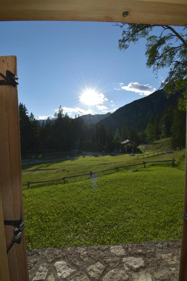 Chalet Brenta Dolomites Мадонна-ді-Кампільйо Екстер'єр фото