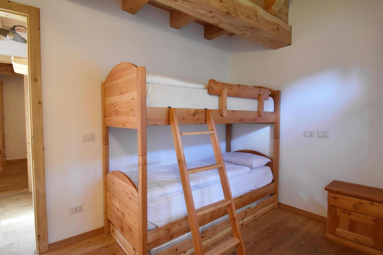 Chalet Brenta Dolomites Мадонна-ді-Кампільйо Екстер'єр фото